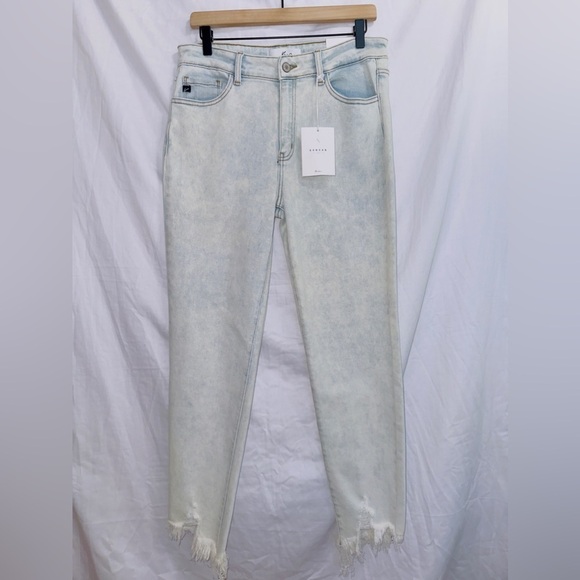 Kancan NWT Light Wash Denim High Rise Frayed Hem Ankle Length Skinny Jeans 13/30 - Picture 1 of 7
